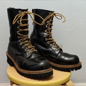 Red Wing Vintage Men's Size 7 Black Leather 8" Logger Boots